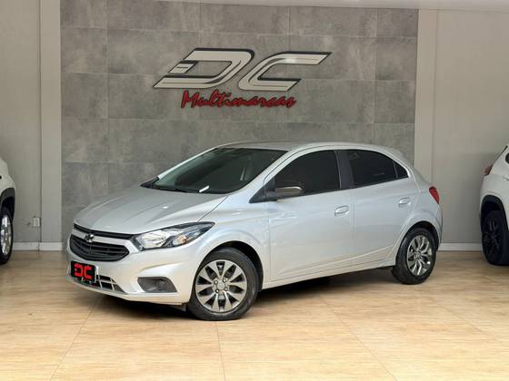 CHEVROLET ONIX 1.0 MPFI JOY 8V FLEX 4P MANUAL CHEVROLET ONIX 1.0 MPFI JOY 8V FLEX 4P MANUAL